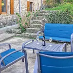 Maison En Pierres בית נופש *